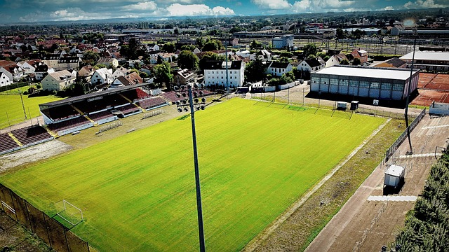 劫富济贫看红魔！曼联对阵英超第4-9名全胜 对阵下半区球队仅1胜