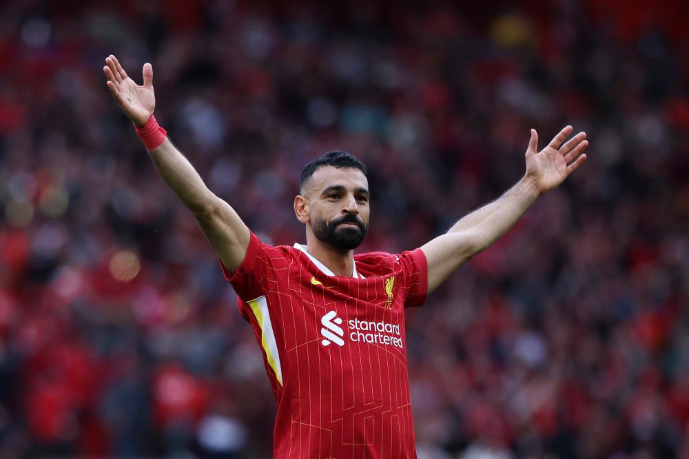 阮奇龙庆祝冲超：美好的一个赛季，一起期待2026新的挑战